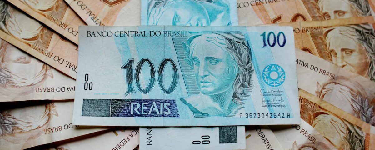 assorted banknotes